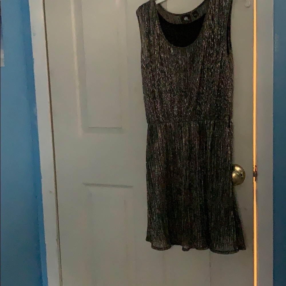 Beautiful sparkly silver metallic dress